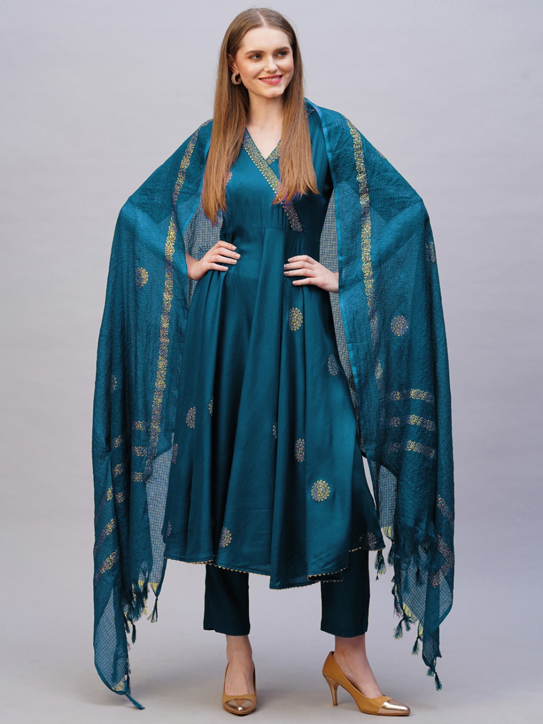 

DIVASTRI Berlin Floral Printed V-Neck Angrakha Anarkali Kurta With Trousers & Dupatta, Blue
