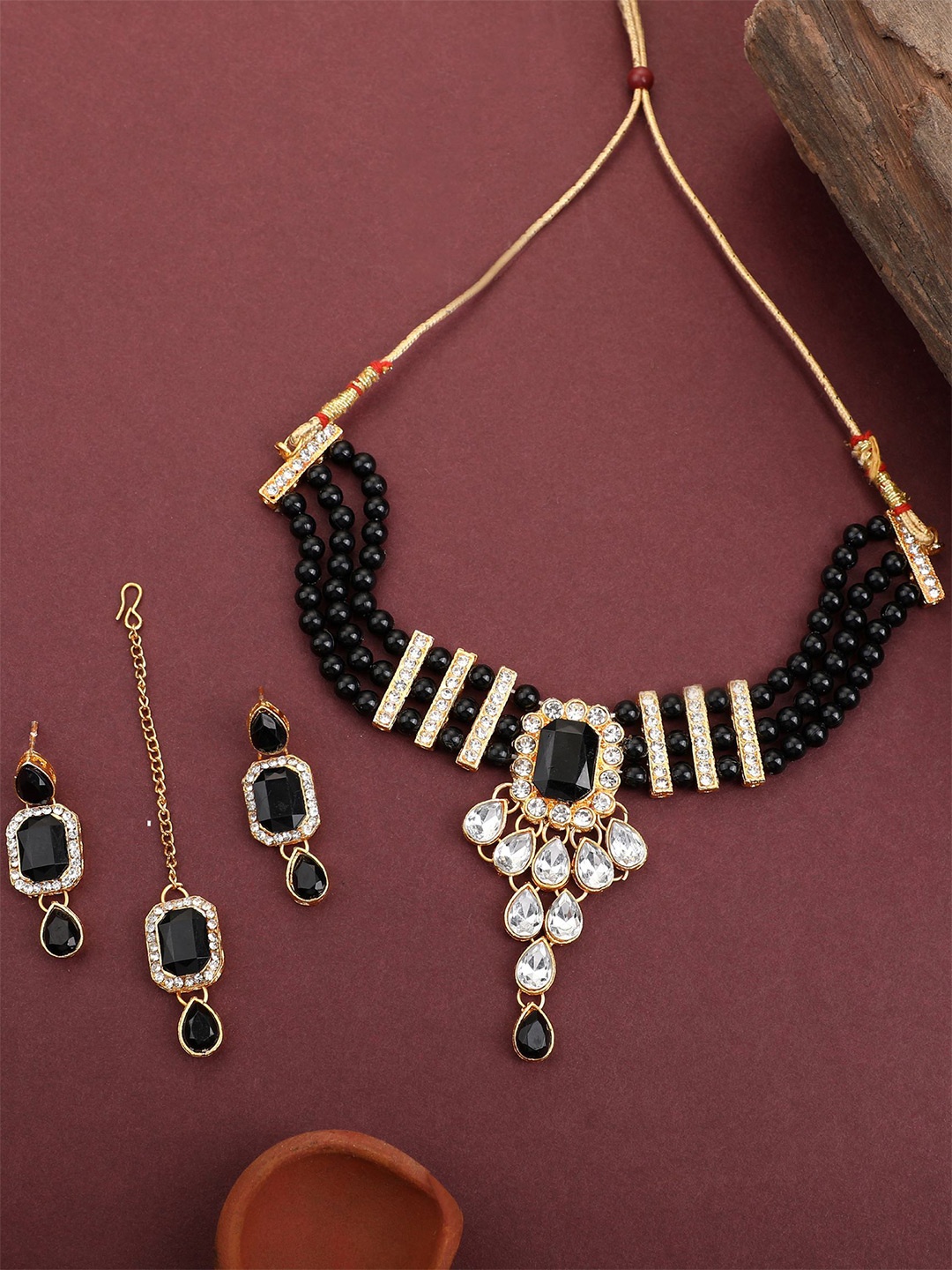 

EVY Gold-Plated Kundan Studded Choker Necklace With Earrings and Mang Tika, Black