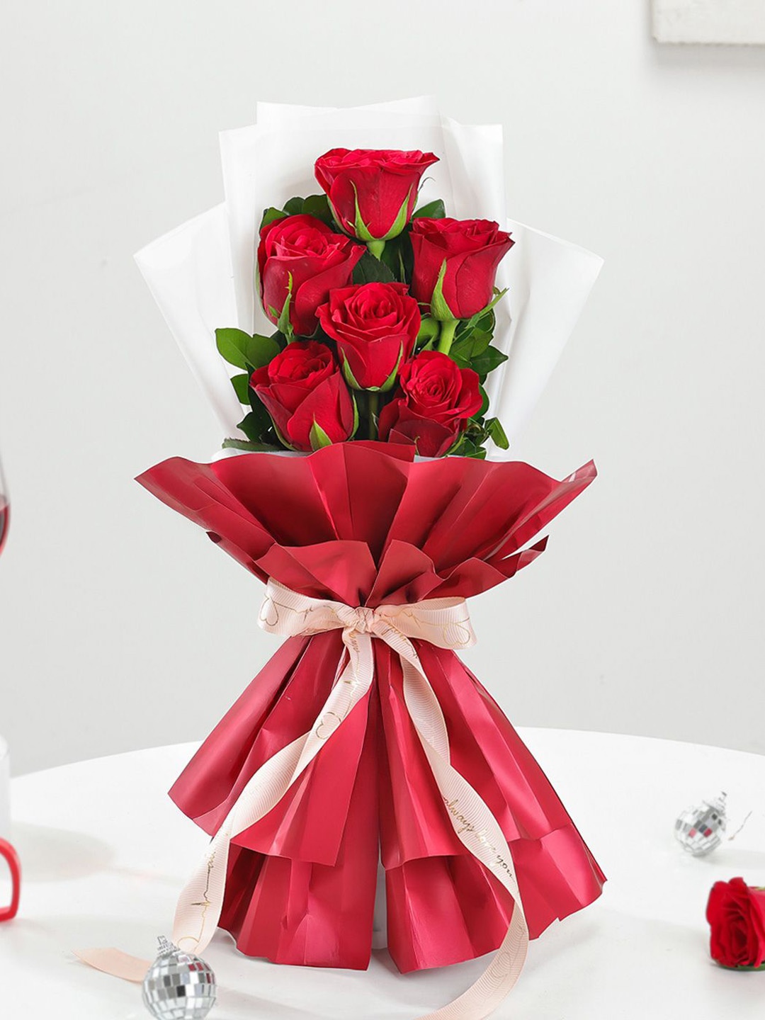 

IGP 6Pcs Red Roses Bouquet
