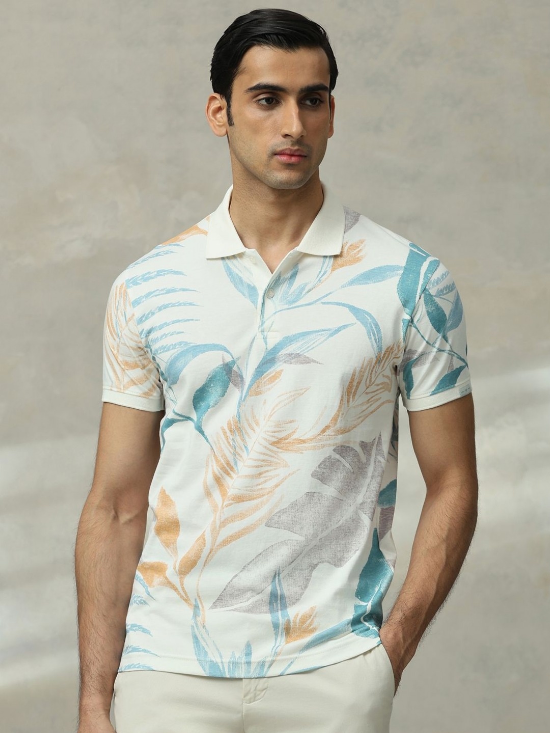 

Mufti Men Floral Printed Polo Collar Cotton Slim Fit T-shirt, Off white