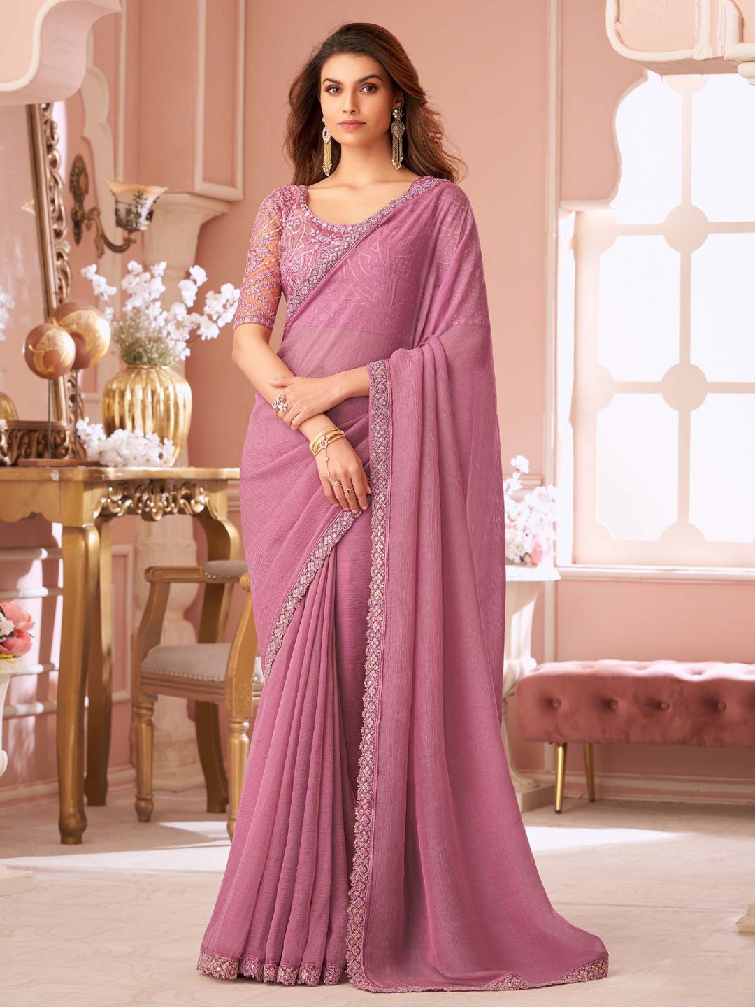 

Mitera Embellished Sequinned Pure Georgette Saree, Mauve