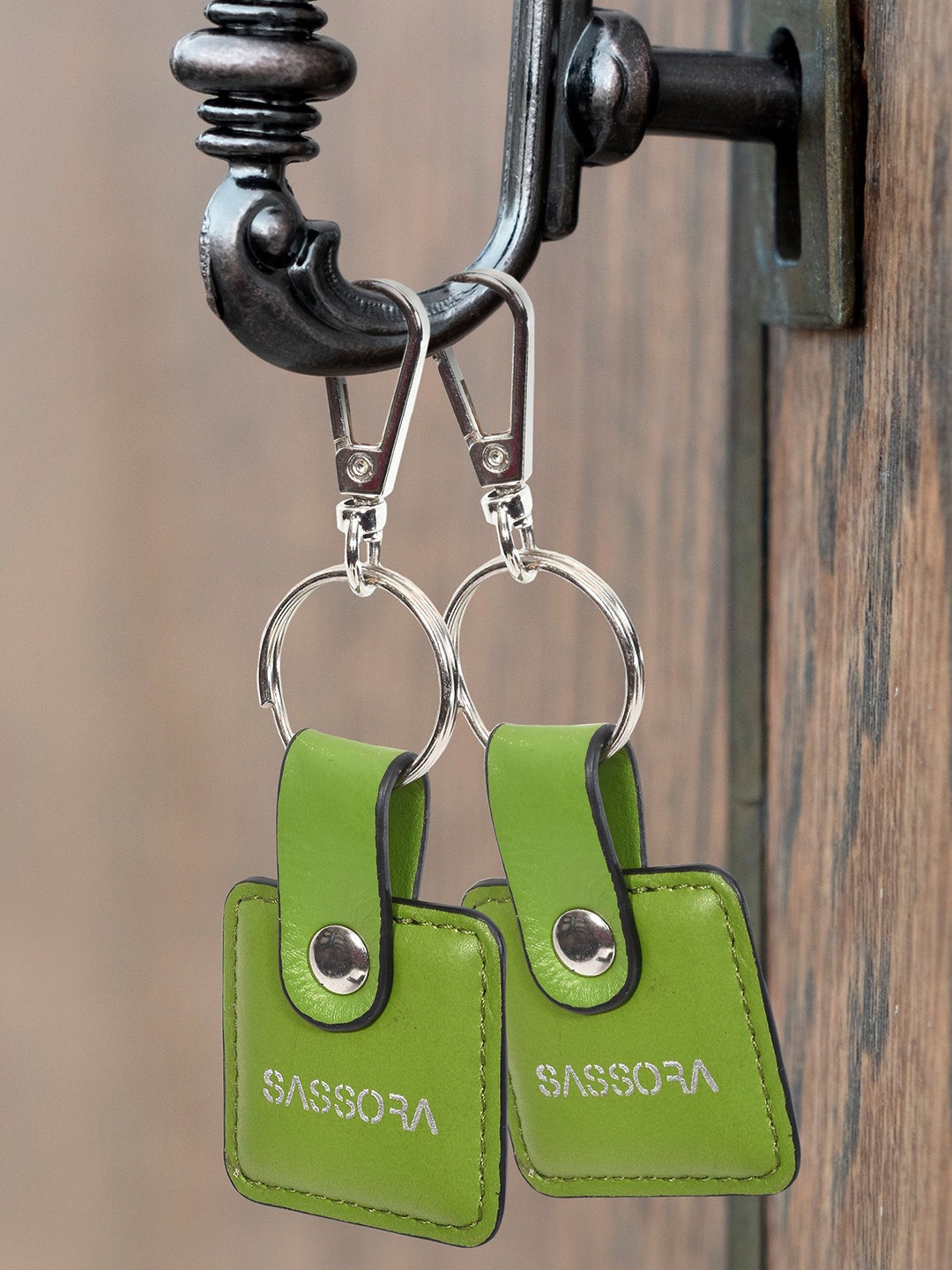 

Sassora Set Of 2 Printed Square Shape Genuine Leather Key Chains, Green