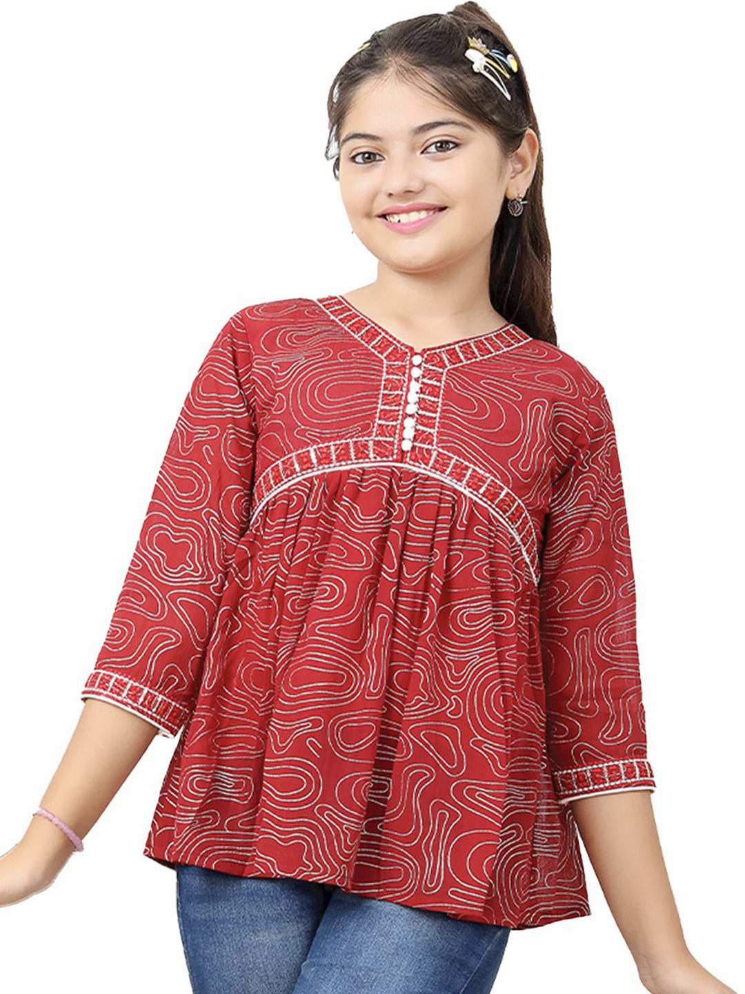 

Ishti Printed v neck regular sleeves Top, Maroon