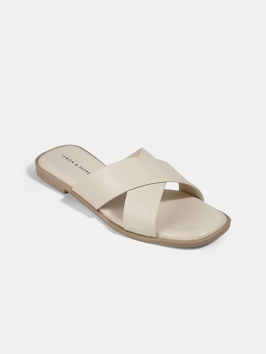 

LEMON & PEPPER Women Open Toe Flats, Off white