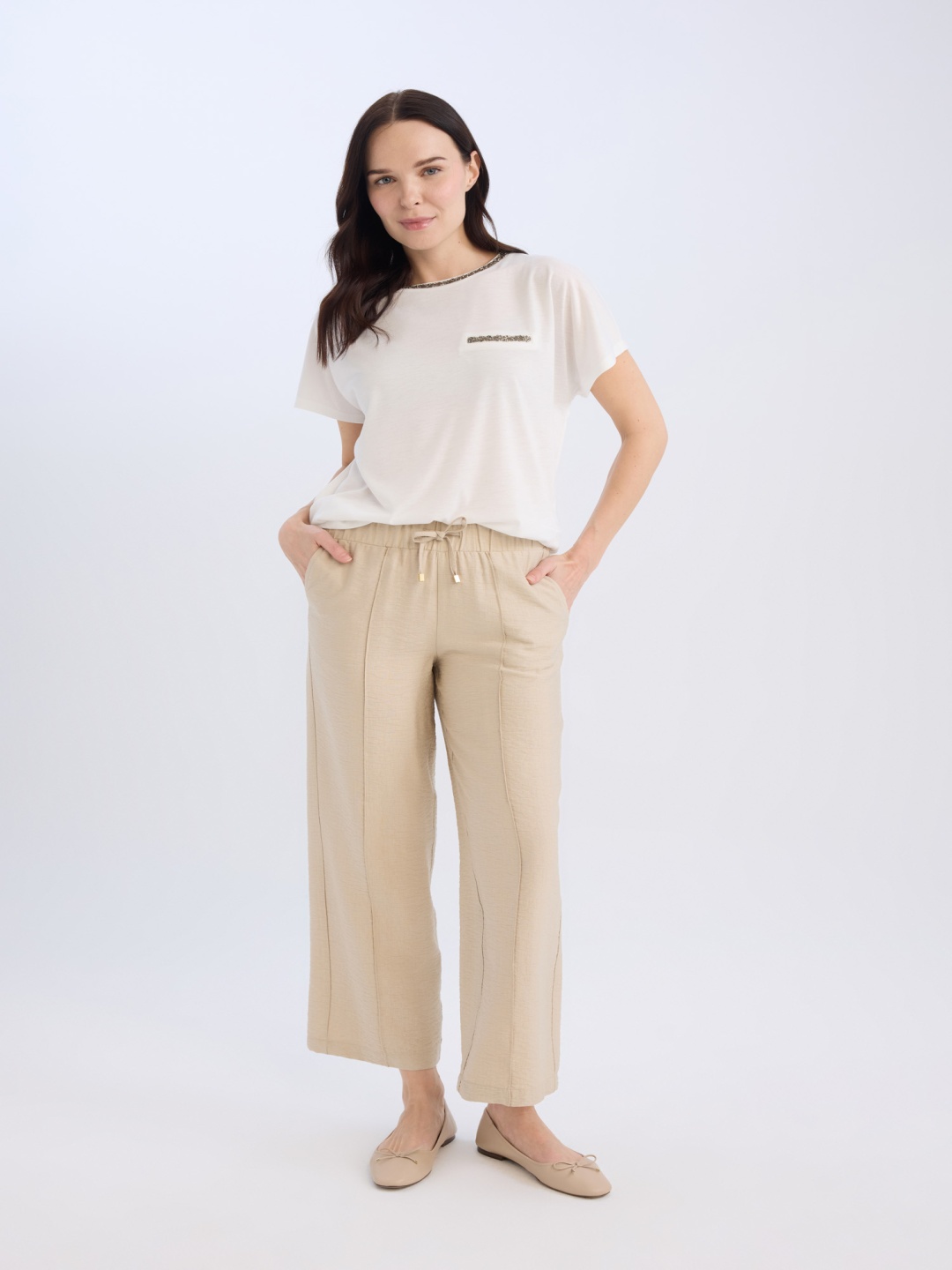 

DeFacto Women Mid-Rise Regular Fit Parallel Trousers, Beige