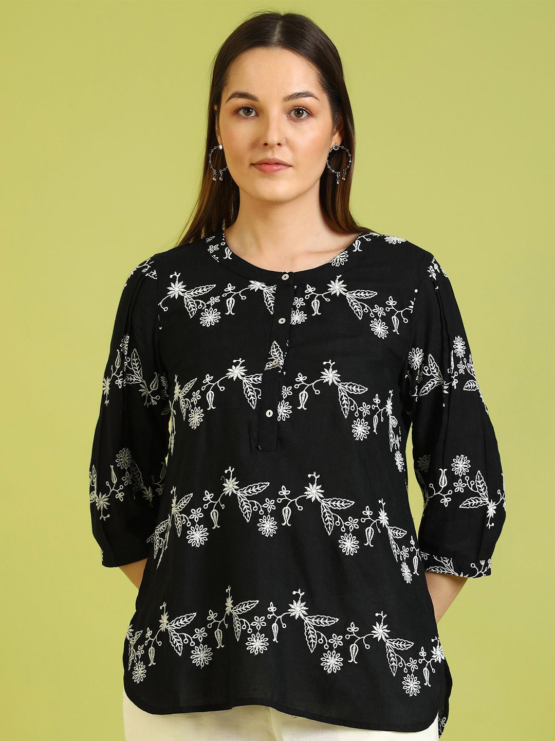 

W Women Floral Embroidered Top, Black