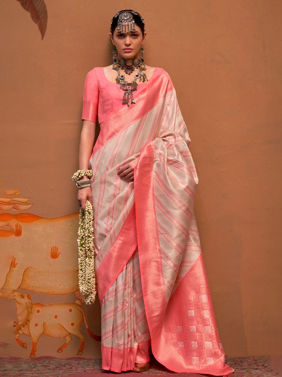 

BLENDIFY women Woven Design Zari Silk Blend Banarasi Saree, Peach