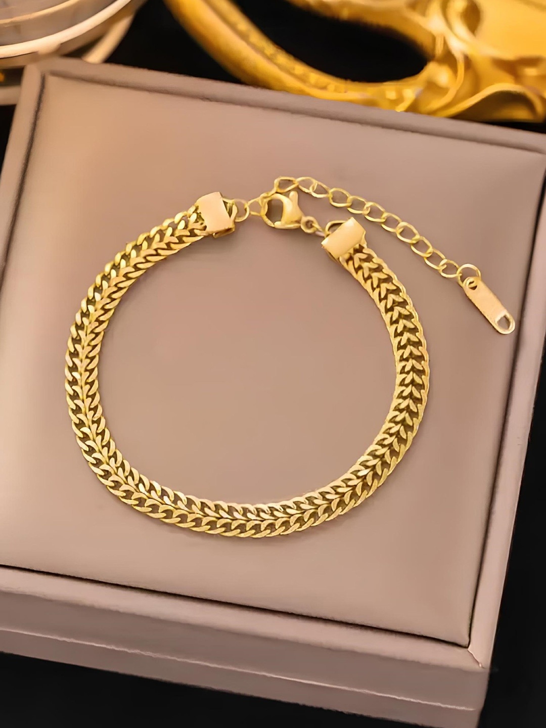 

KARISHMA KREATIONS Stainless Steel Gold-Plated Anti-Tarnish Chunky Bracelet