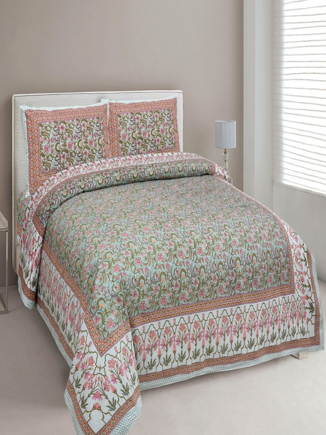 

Myntra Elegant Homes Green Printed Pure Cotton 180 TC King Bedsheet Set 2.74 m x 2.54m