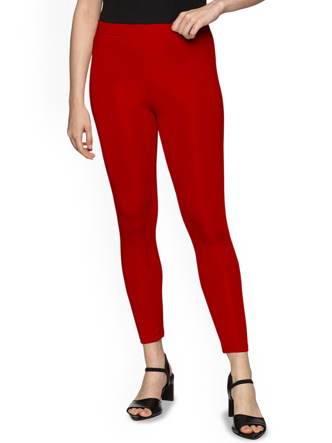 

Coppersmith Women Cotton Ankle Length Leggings, Red