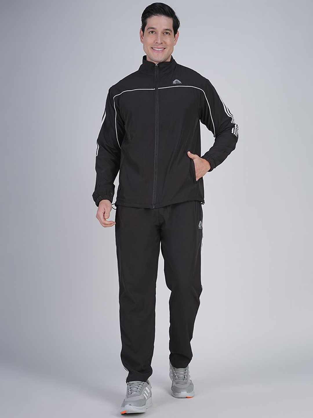 

GOTO Striped Piping-Detail Tracksuit, Black