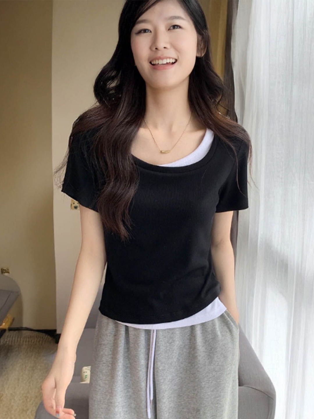 

StyleCast woman Top, Black