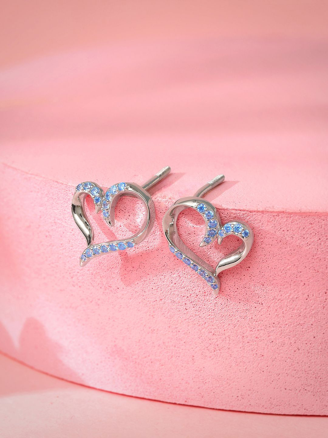 

GIVA 925 Sterling Silver Rhodium-Plated Dewy Heart Studs