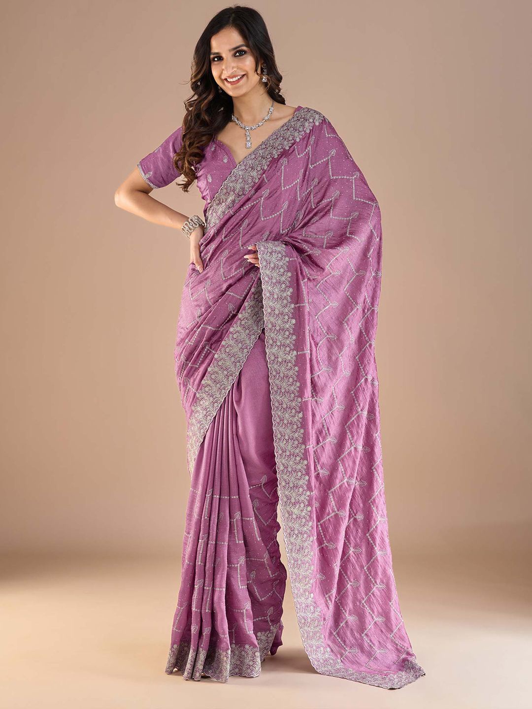 

Anouk Embroidered Beads and Stones Saree, Mauve