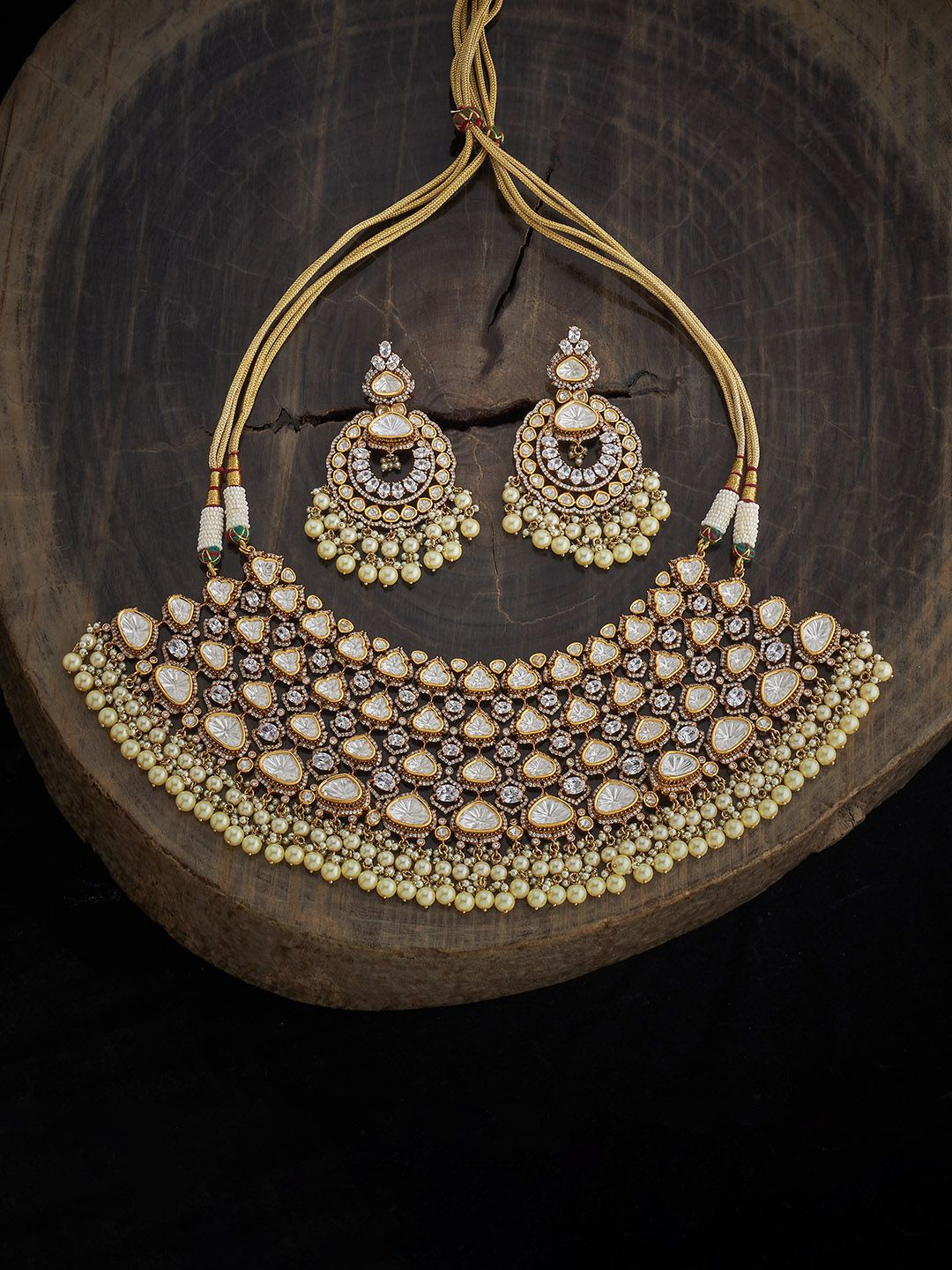 

Kushal's Fashion Jewellery Kundan-Studded & Beaded Jewellery Set, Gold