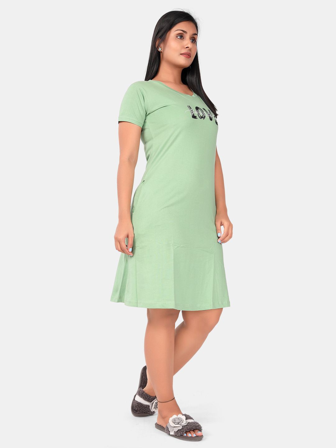 

SWEET MOON Typography Printed Midi Nightdress, Green