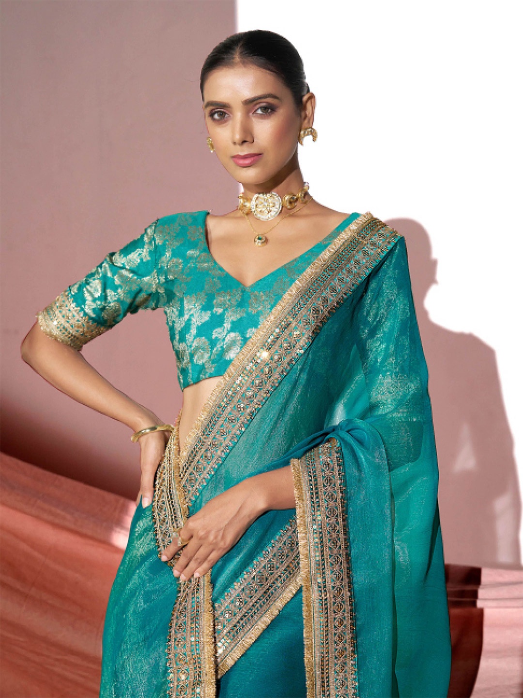 

Sangria Sequinned Saree with Blouse Piece, Turquoise blue