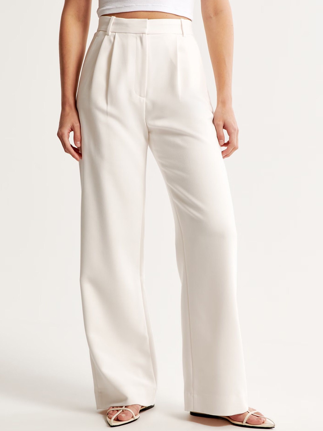 

FNOCKS Women Tailored High-Rise Stain Resistant Pleated Trousers, White