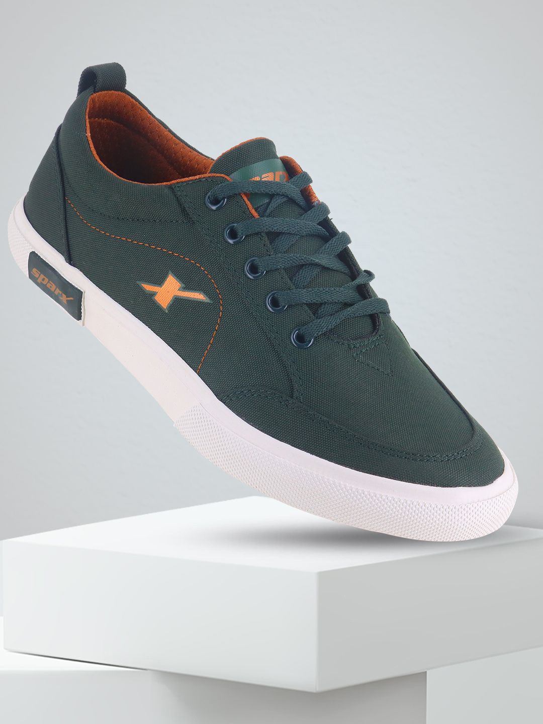 

Sparx Men Lace-Ups Sneakers, Green