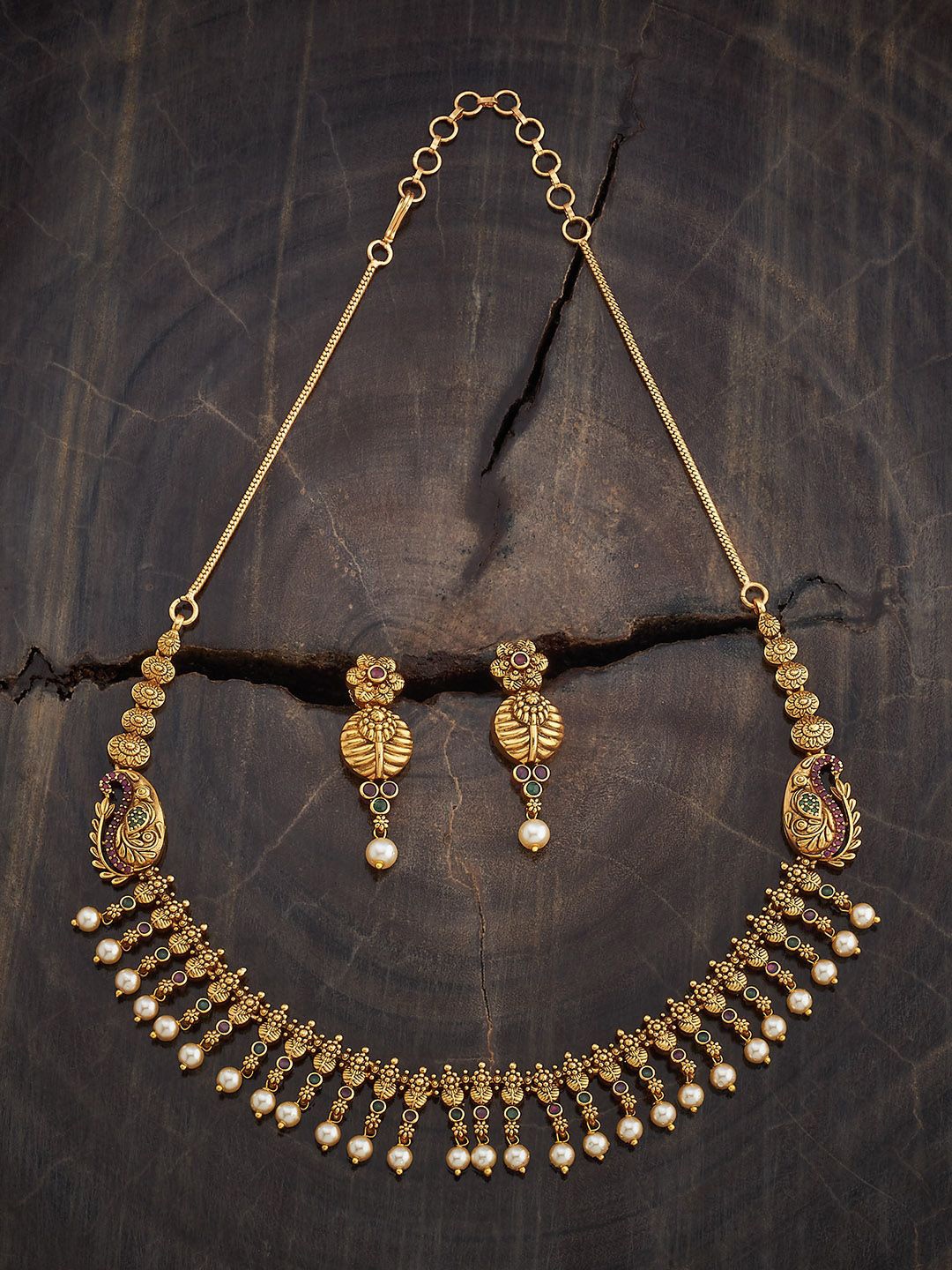 

Kushal's Fashion Jewellery Gold-Plated Stone-Studded & Beaded Jewellery Set