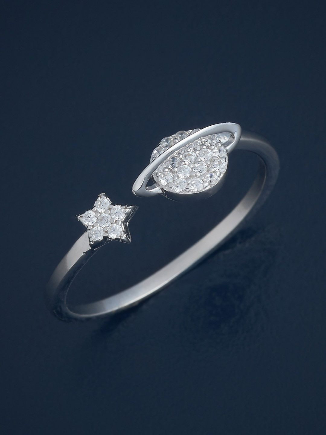 

Kushal's Fashion Jewellery Sterling Silver Rhodium-Plated Cubic Zirconia Temple Finger Ring