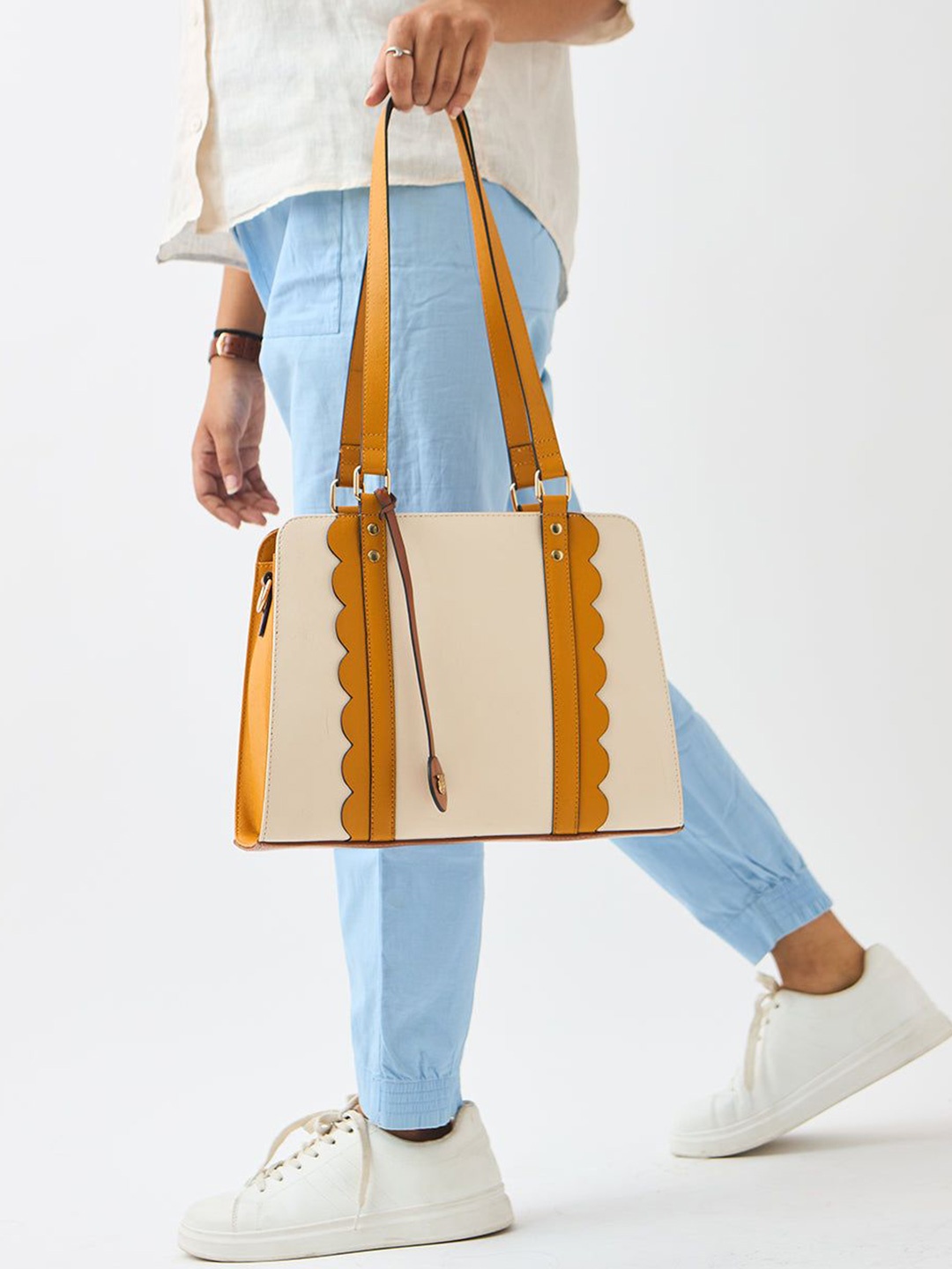 

Chumbak Women Sunshine Structured Shoulder Bag, Beige