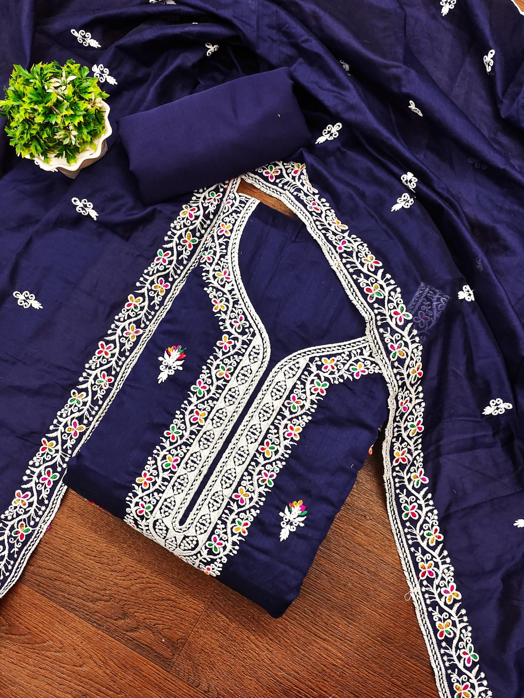 

HERE&NOW Floral Embroidered Unstitched Dress Material, Navy blue