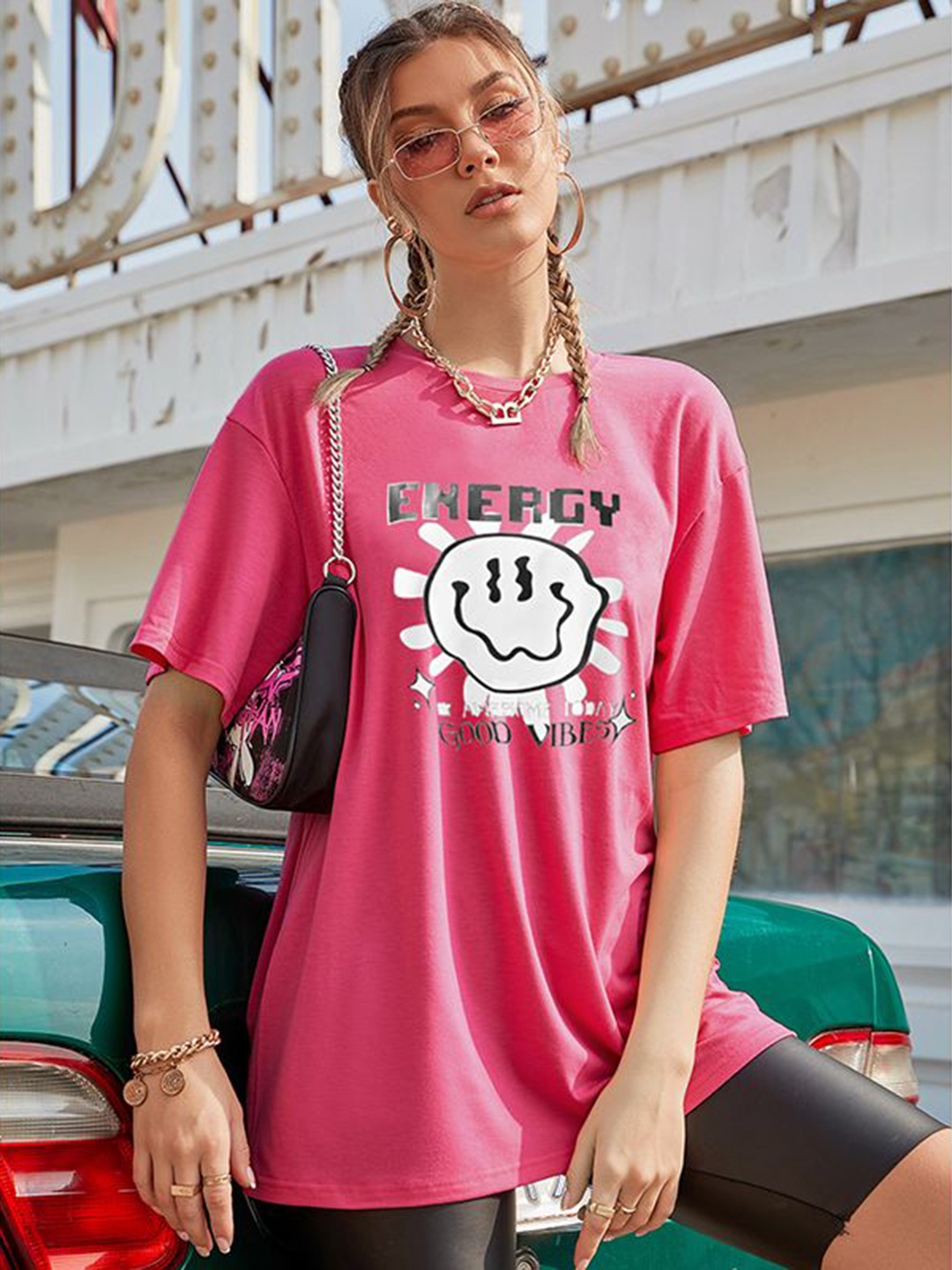 

StyleCast x Revolte Women Printed Raw Edge T-shirt, Pink