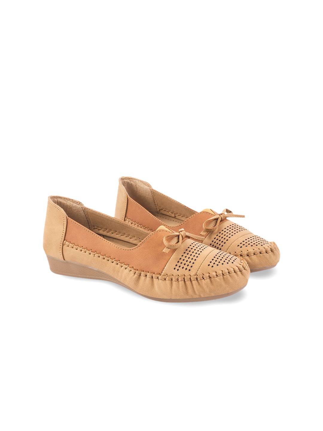 

Shoetopia Girls Textured Ballerinas with Bows Flats, Beige