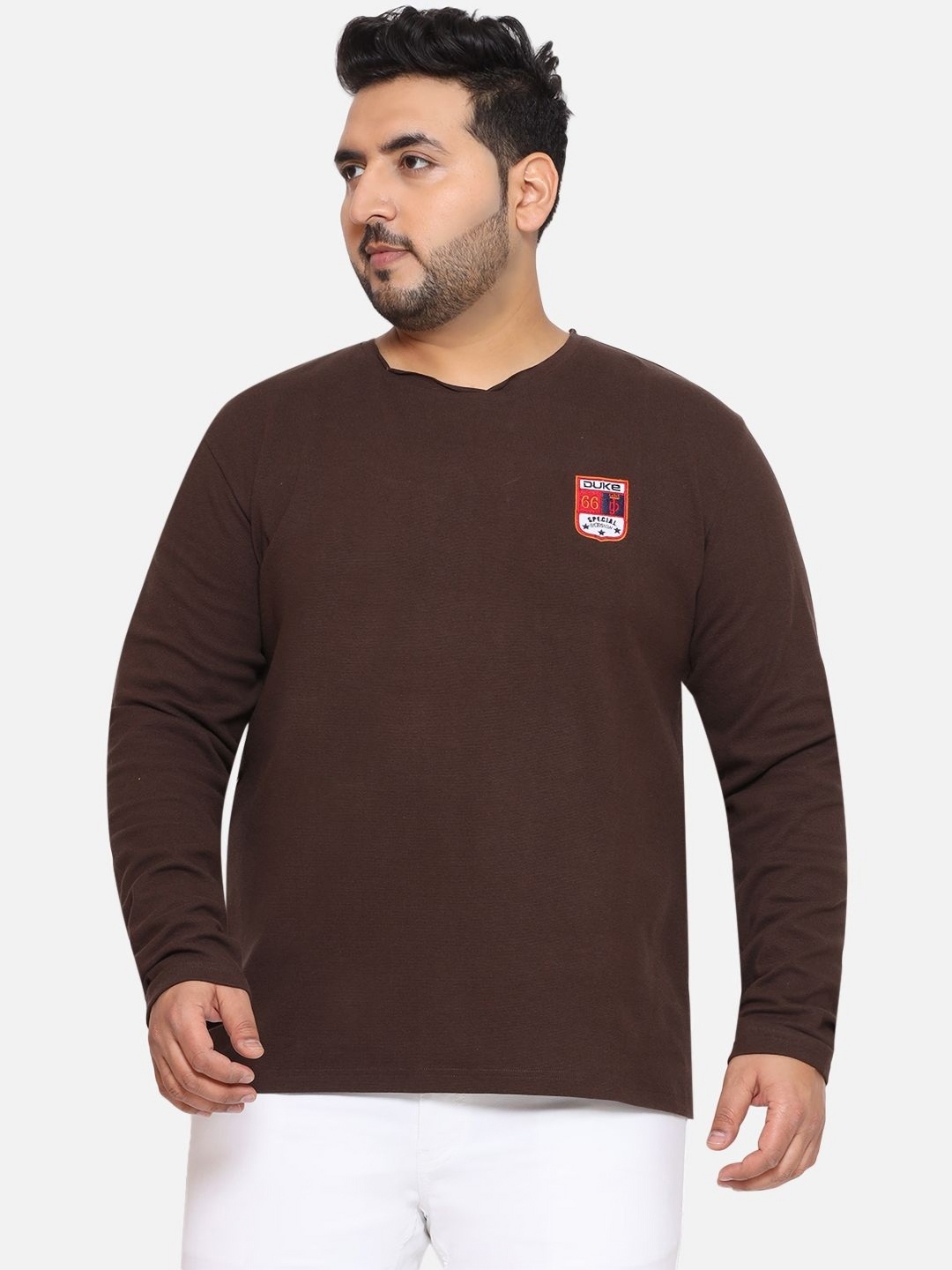 

Santonio Men Plus Size Solid Round Neck Cotton T-shirt, Brown