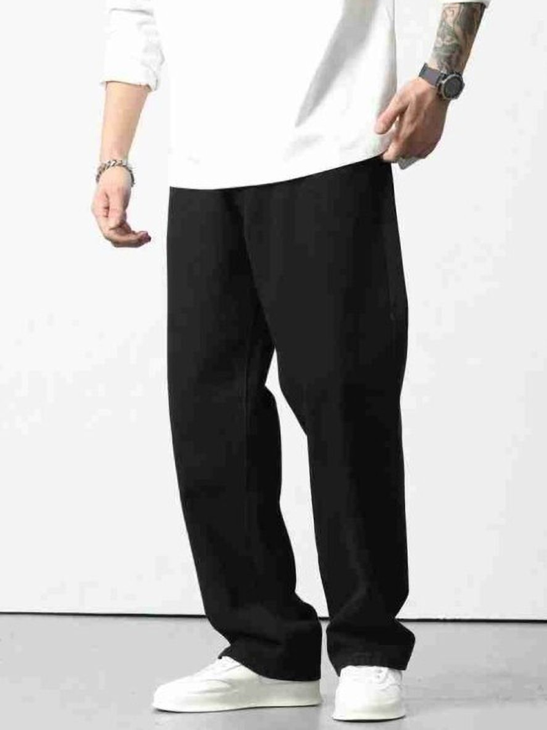 

Rend Men Relaxed Fit Mid-Rise Jeans, Black