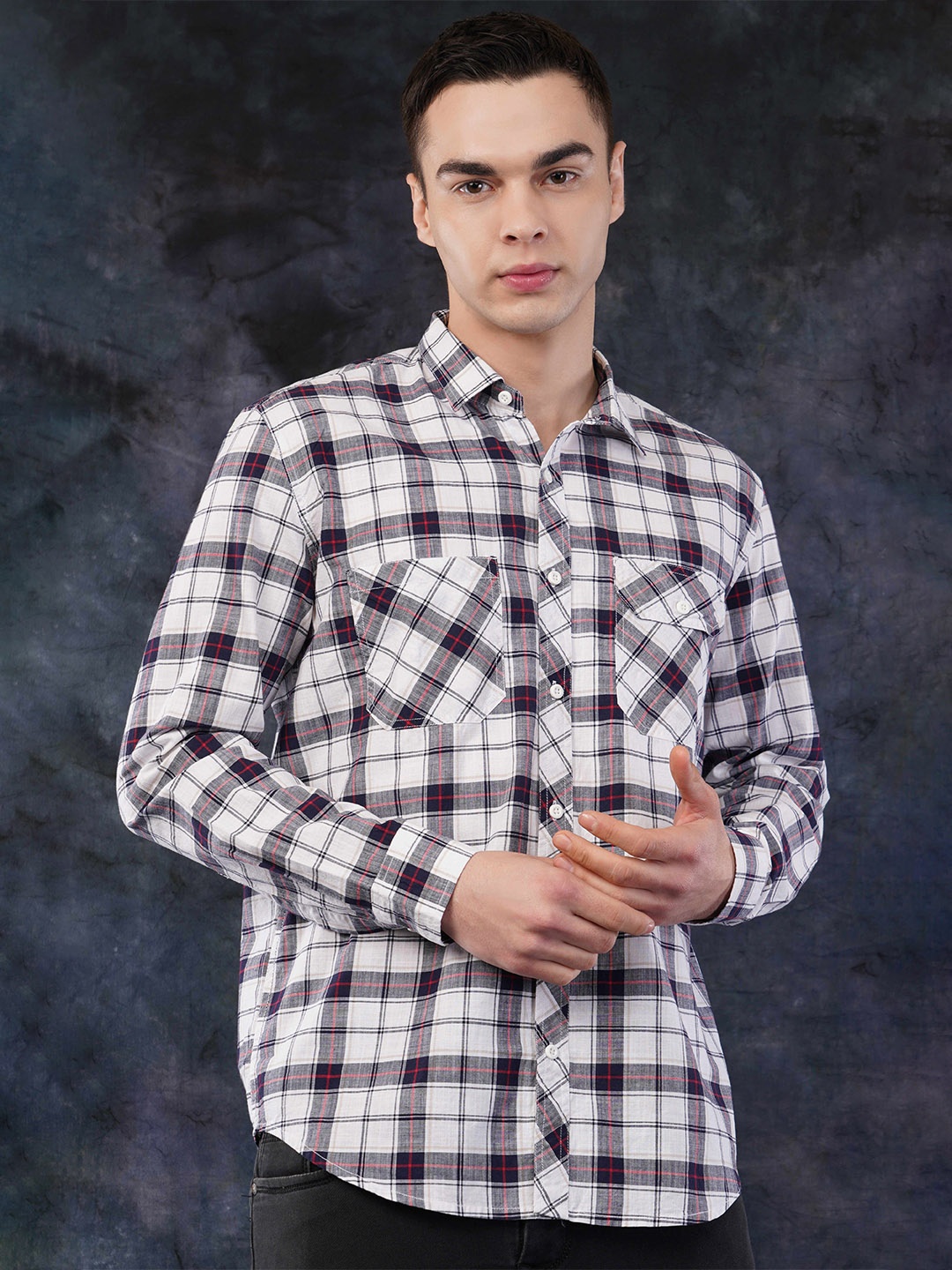 

Binioz Men Classic Fit Spread Collar Tartan Checked Cotton Casual Shirt, White