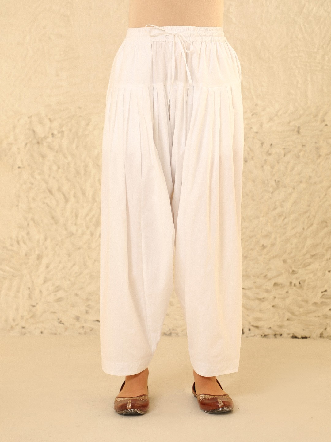 

House of Chikankari Women Cotton Women's Solid Salwar - White