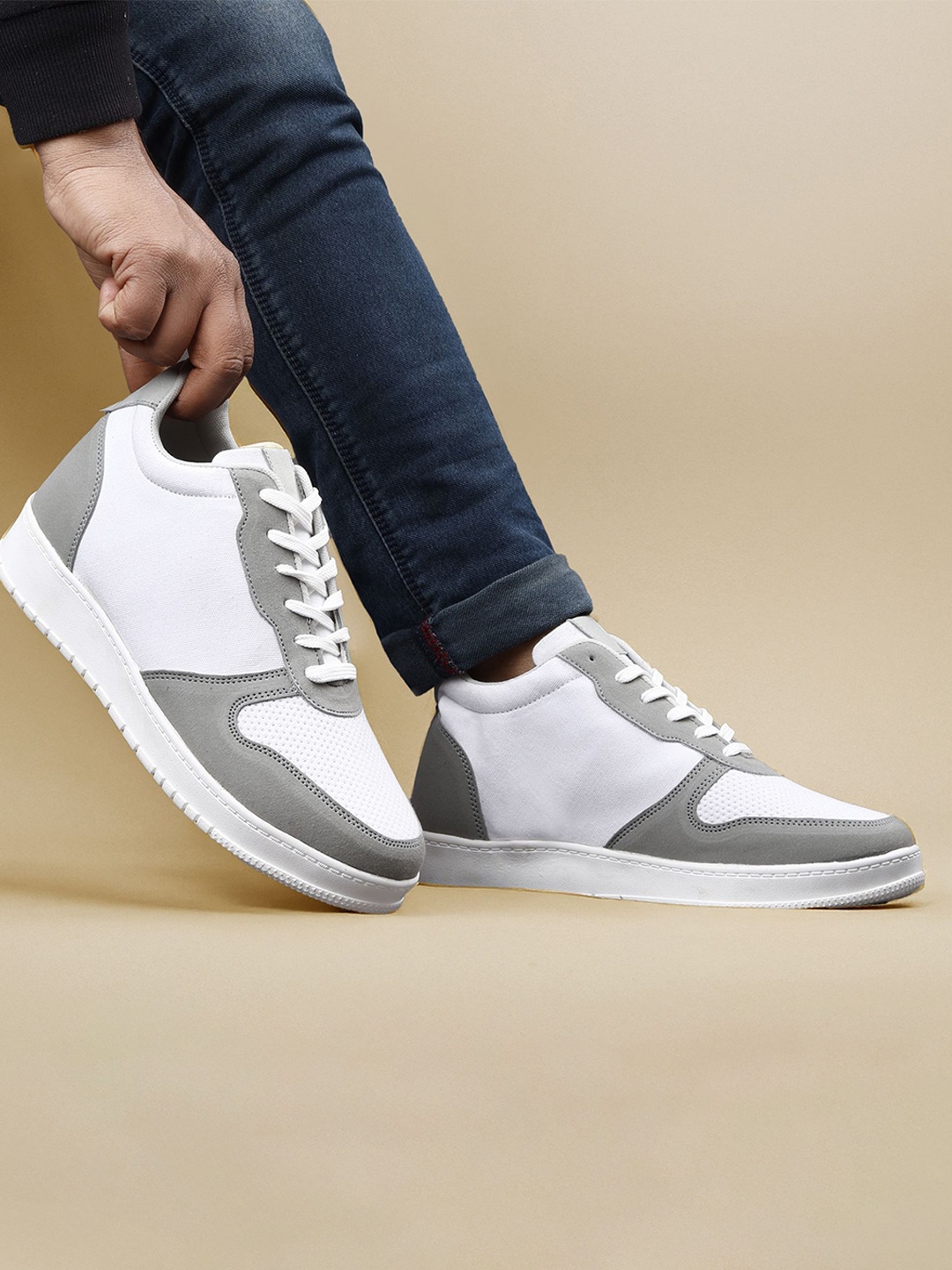 

Bxxy Men 7.62 cm Hidden Elevator Height Increasing Sports Sneaker Shoes, White