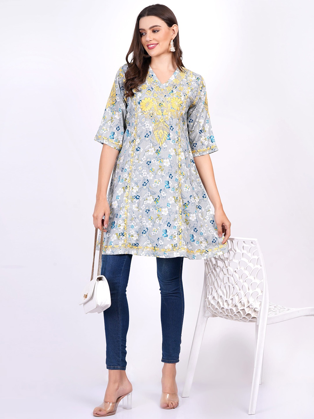 

SUFIZA LIFESTYLE Printed Tunic, Grey