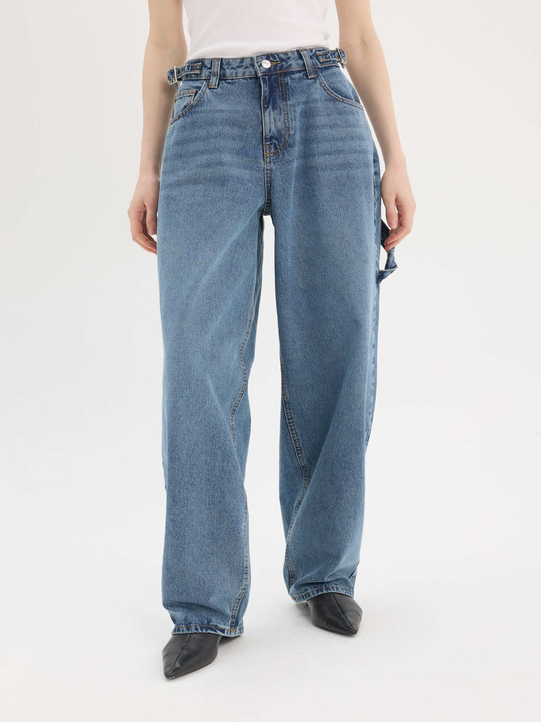 

DeFacto Women Regular Fit Mid-Rise Jeans, Na
