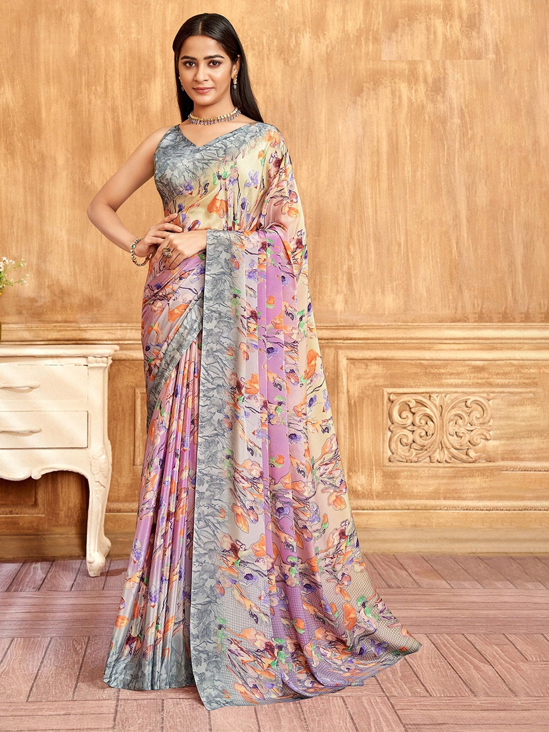 

DURGA EMPORIO Floral Printed Pure Crepe Saree, Pink