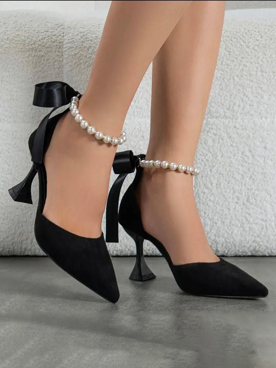

LUXY SHOE Women Pointed Toe Block Pumps, Black