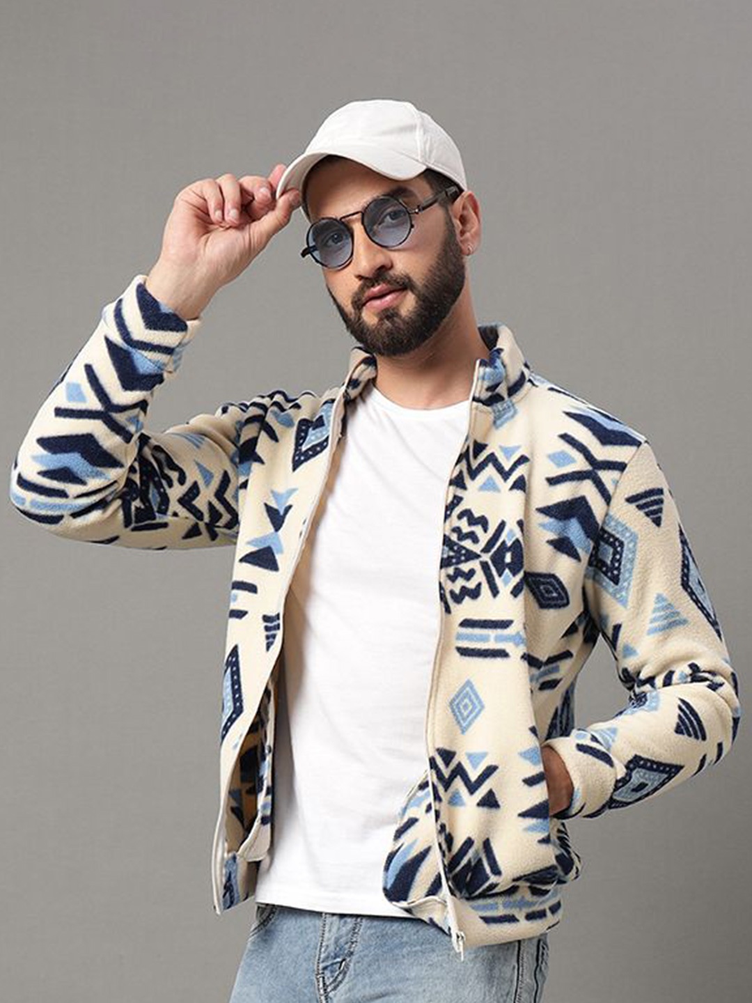 

OGEN Men Graphic Printed Sweatshirt, Cream