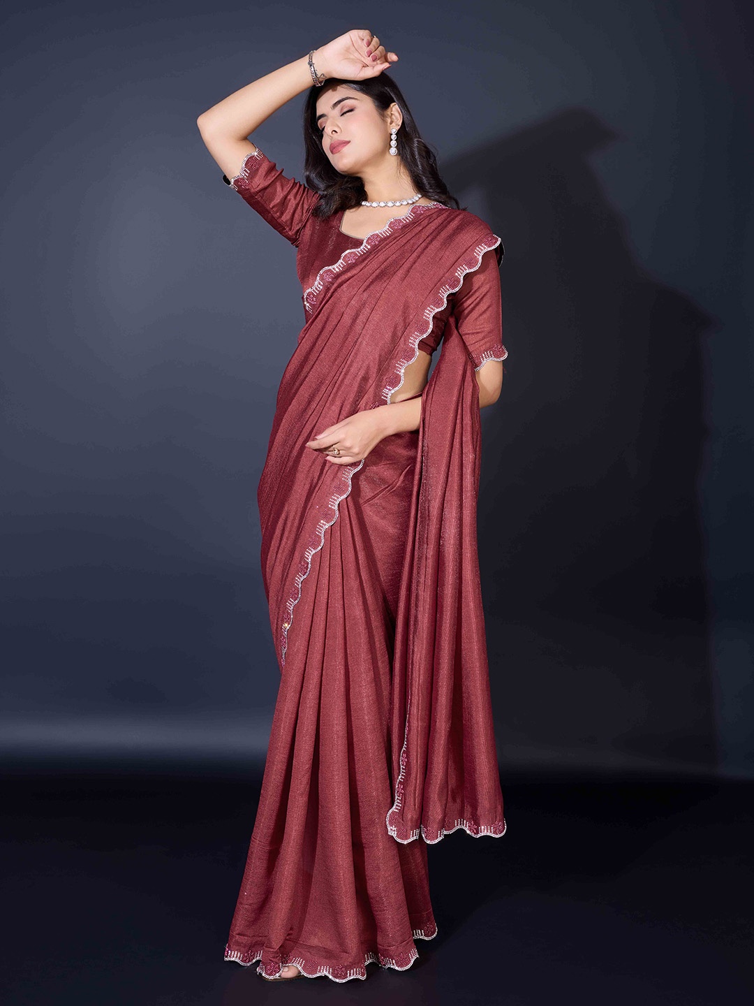 

Blissta Beads and Stones Saree, Maroon