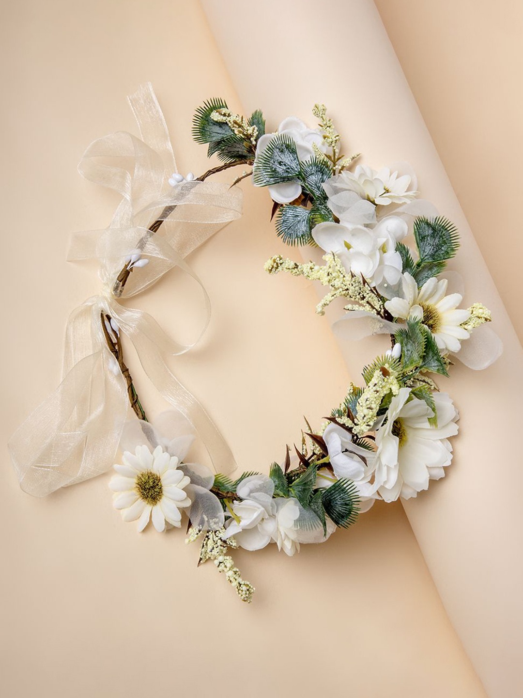 

Radhu & Kabby Women Hairband, White