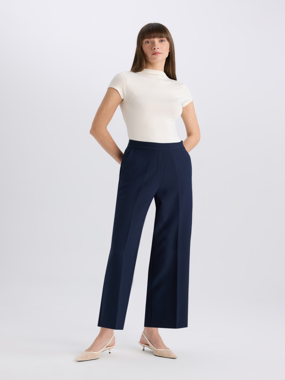 

DeFacto Women Regular Fit Mid-Rise Parallel Trousers, Blue