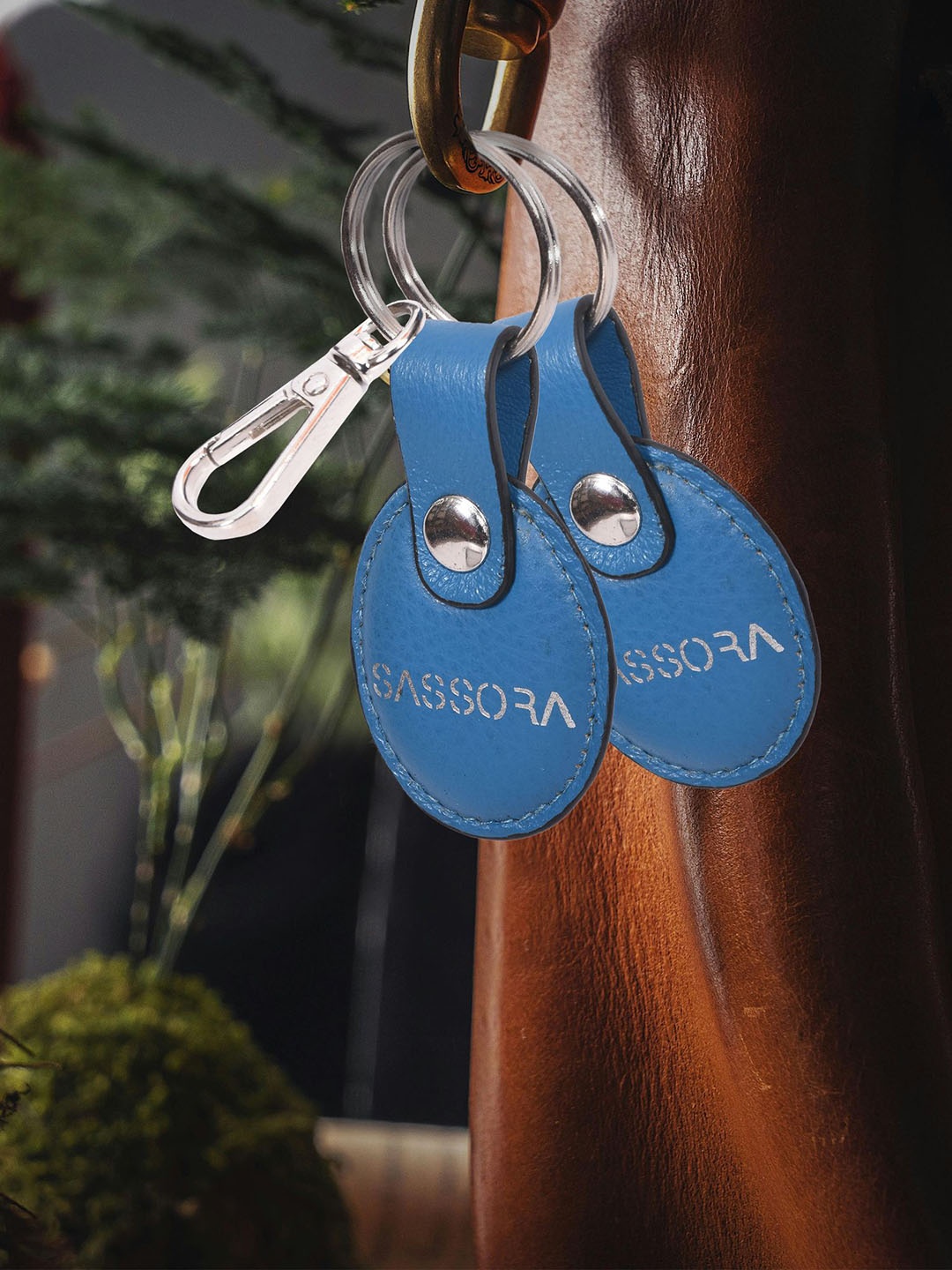 

Sassora Set Of 2 Printed Leather Oval Shape Key Chain, Blue