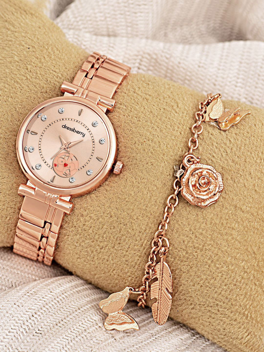 

DressBerry Women Watch & Bracelet Gift Set, Rose gold