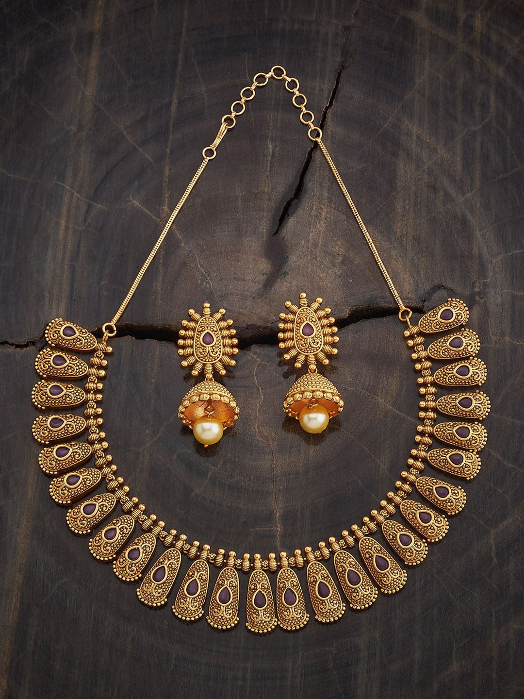 

Kushal's Fashion Jewellery Gold-Plated Ruby Stone-Studded Jewellery Set