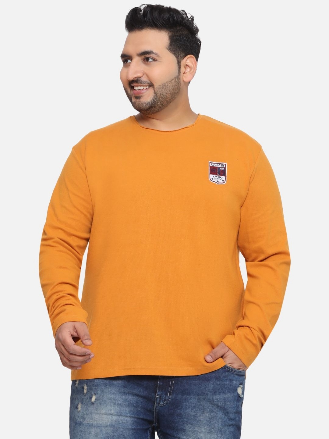

Santonio Men Plus Size Blue Solid Henley Neck T-shirt, Mustard