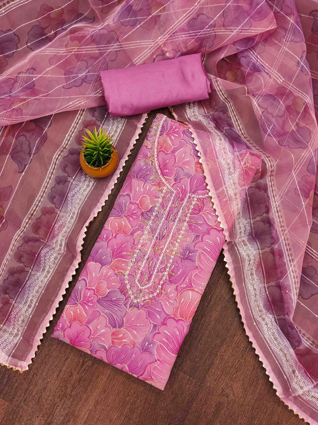 

Blissta Floral Embroidered Thread Work Organza Unstitched Dress Material, Pink
