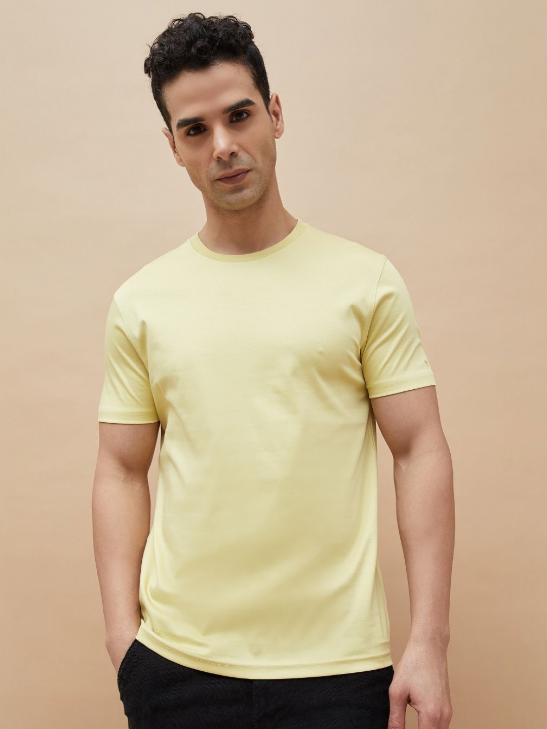 

CODE by Lifestyle Men Pockets T-shirt, Yellow