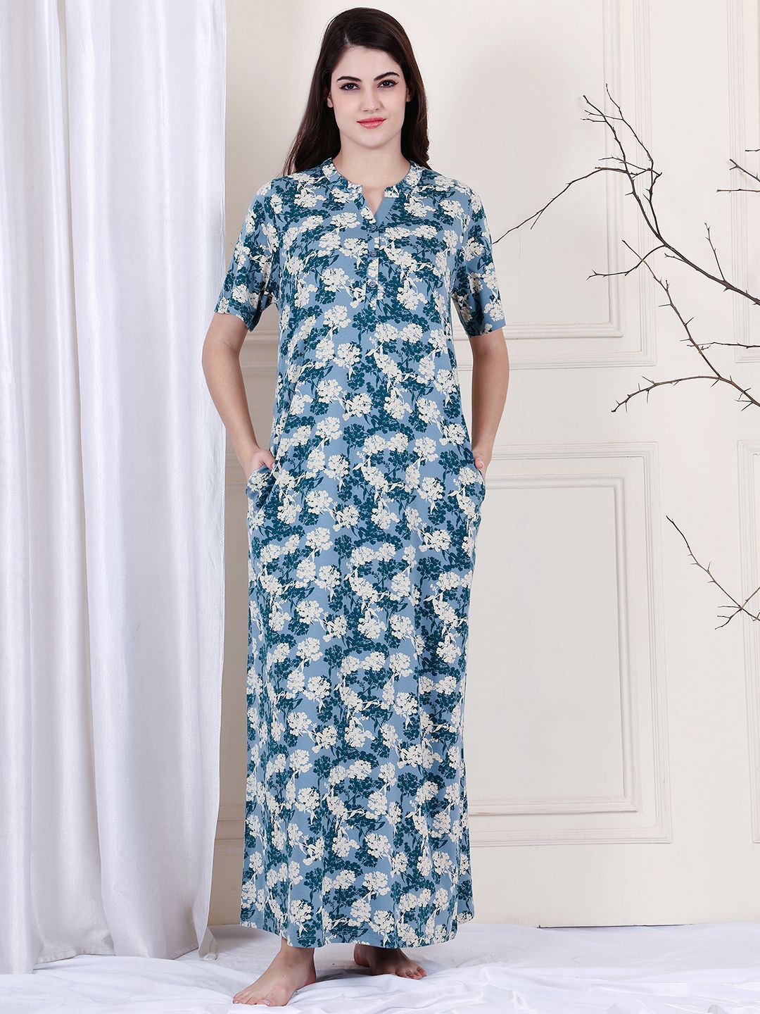 

Kanvin Women Floral Printed Maxi Nightdress, Blue
