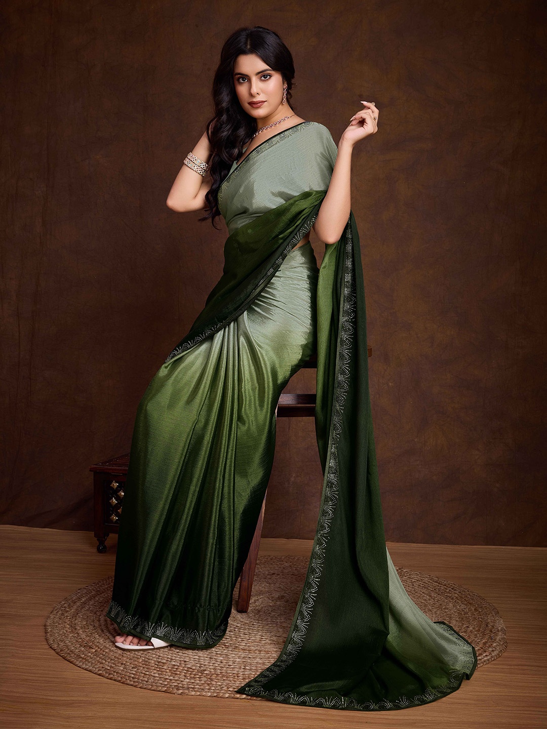 

Blissta Embellished Poly Chiffon Designer Saree, Green